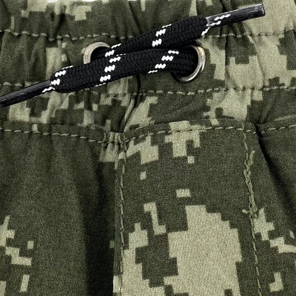 EDDIE BAUER KIDS Hybrid Camo Cargo Shorts - Picture 4 of 12